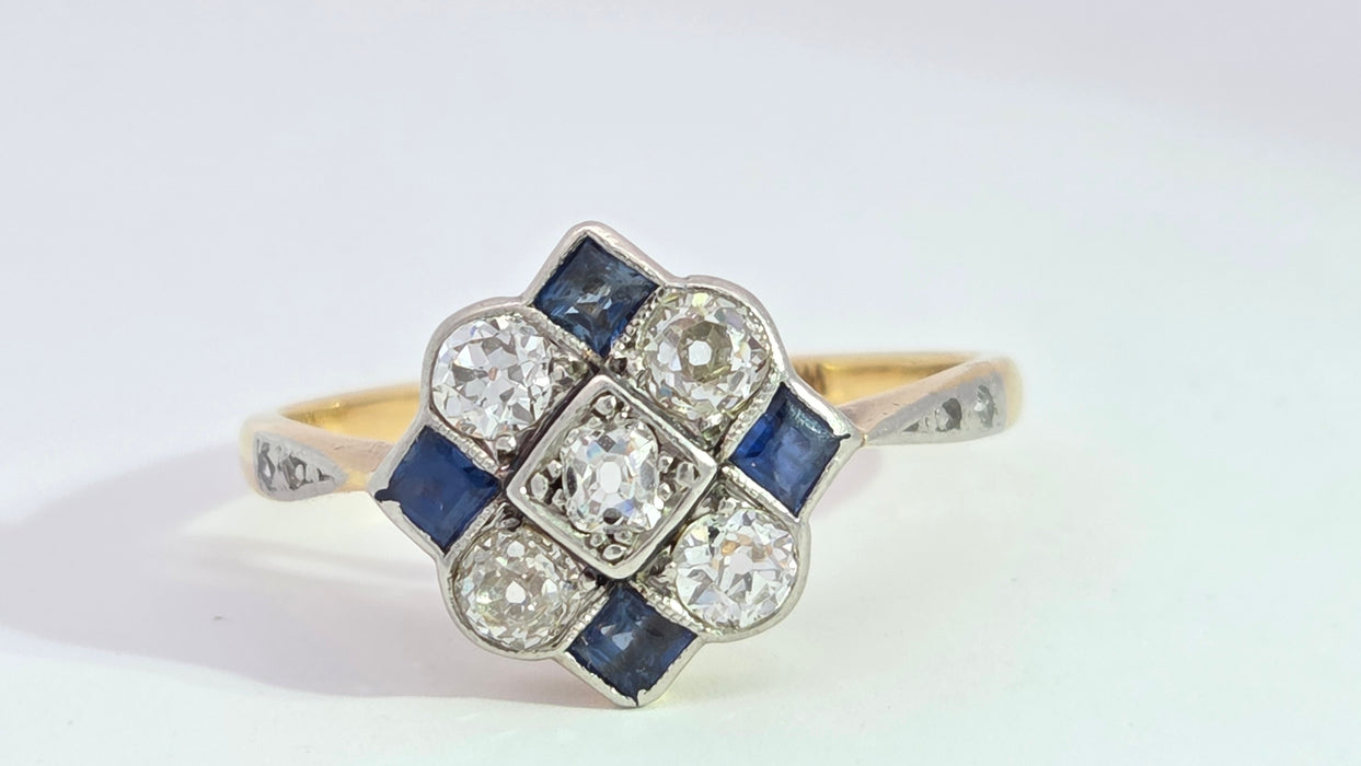 Vintage Art Deco: 18ct Yellow Gold & Platinum Sapphire & Diamond Checkerboard Dress Ring