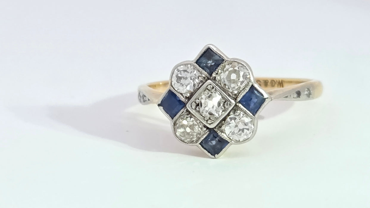 Vintage Art Deco: 18ct Yellow Gold & Platinum Sapphire & Diamond Checkerboard Dress Ring