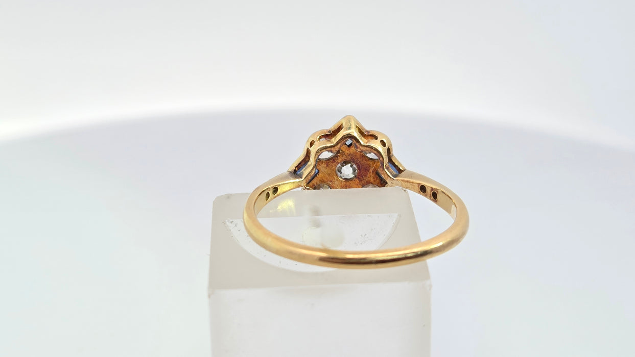 Vintage Art Deco: 18ct Yellow Gold & Platinum Sapphire & Diamond Checkerboard Dress Ring