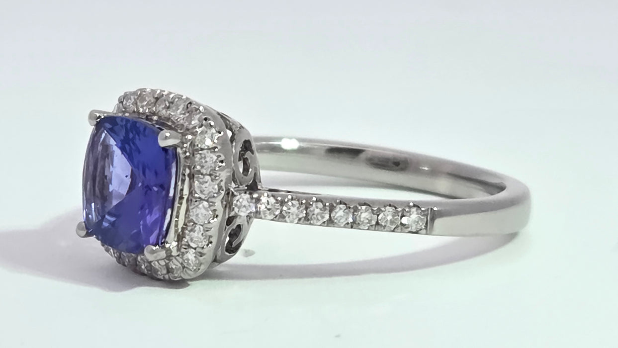 Vintage: 18ct White Gold Tanzanite & Diamond 0.75ct Halo Dress Ring