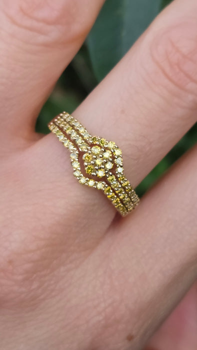 Vintage: 9ct Yellow Gold 57 Yellow Diamond Art Deco Style Dress Ring