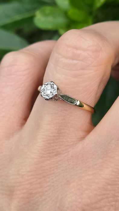 Vintage: 18ct Yellow Gold & Platinum Diamond 0.15ct Solitaire Ring