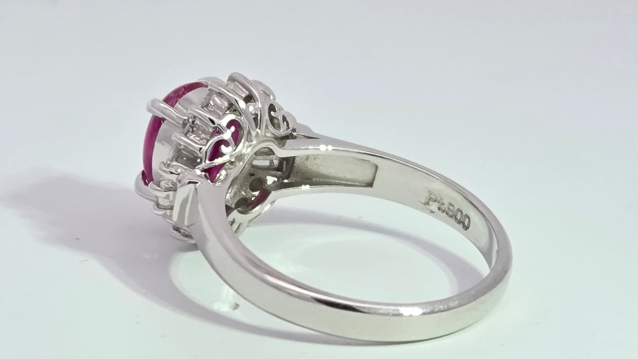 Vintage: Platinum Cabochon Ruby 1.71ct & Diamond 0.40ct Oval Dress Ring