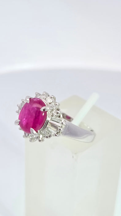Vintage: Platinum Cabochon Ruby 1.71ct & Diamond 0.40ct Oval Dress Ring