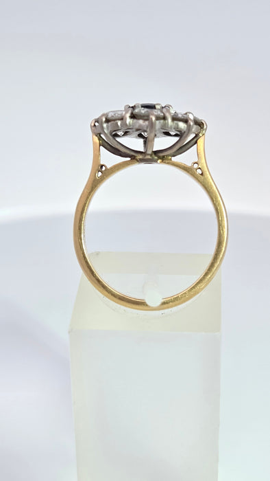Vintage: 18ct Yellow Gold Sapphire 1.02ct & Diamond 2.00ct Oval Cluster Ring