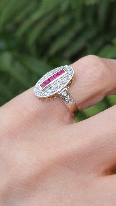 Vintage: 9ct Yellow Gold Ruby 0.35ct & 16-Diamond Art Deco Style Panel Ring
