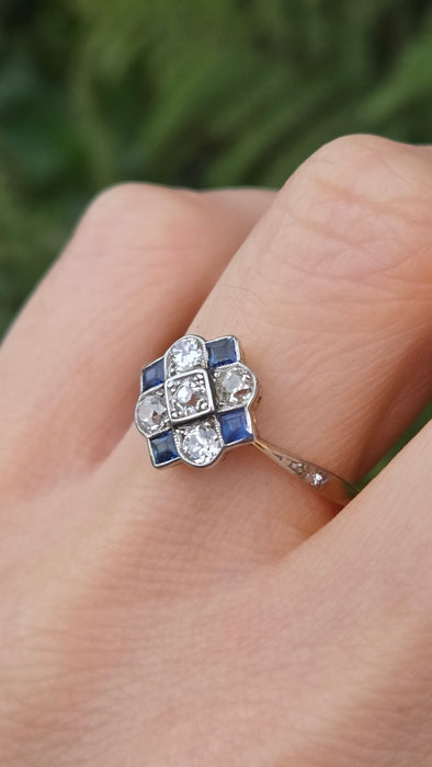 Vintage Art Deco: 18ct Yellow Gold & Platinum Sapphire & Diamond Checkerboard Dress Ring