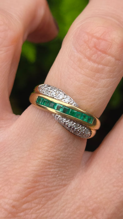 Vintage: 9ct Yellow Gold Emerald & Diamond Crossover Dress Ring