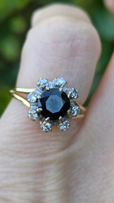 Vintage: 18ct Yellow Gold Sapphire & Diamond Cluster Ring — 1.15ct