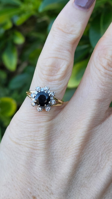 Vintage: 18ct Yellow Gold Sapphire & Diamond Cluster Ring — 1.15ct