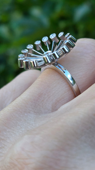 Vintage: 18ct White Gold Diamond Sunray Cluster Ring — 0.40ct