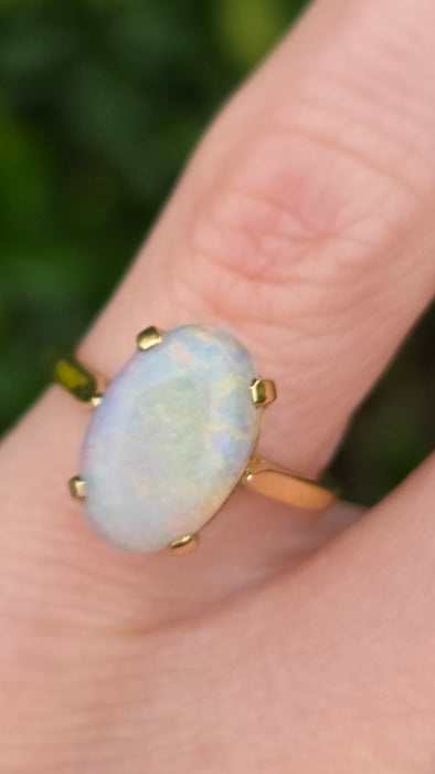 Vintage: 18ct Yellow Gold Opal Approximately 5ct Solitaire Ring — From 1984