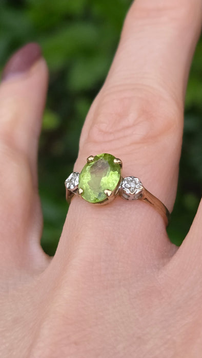 Vintage: 9ct Yellow Gold Peridot & Twin Diamond Three-Stone Ring — From 1998