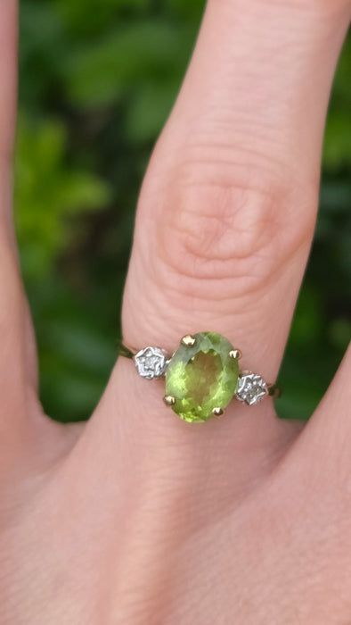 Vintage: 9ct Yellow Gold Peridot & Twin Diamond Three-Stone Ring — From 1998