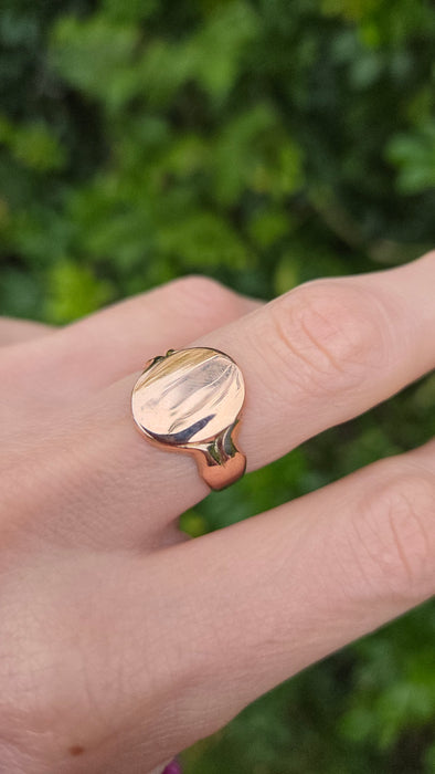 Antique: 9ct Rose Gold Signet Ring — From 1916