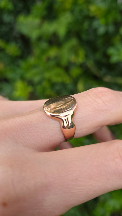 Antique: 9ct Rose Gold Signet Ring — From 1916