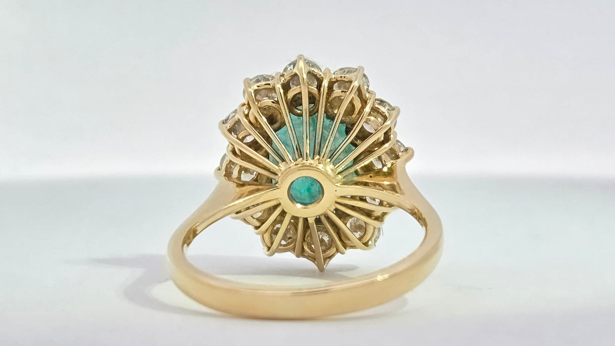 Vintage: 18ct Yellow Gold Emerald 2.45ct & Diamond 1.50ct Oval Cluster Dress Ring — From 1980