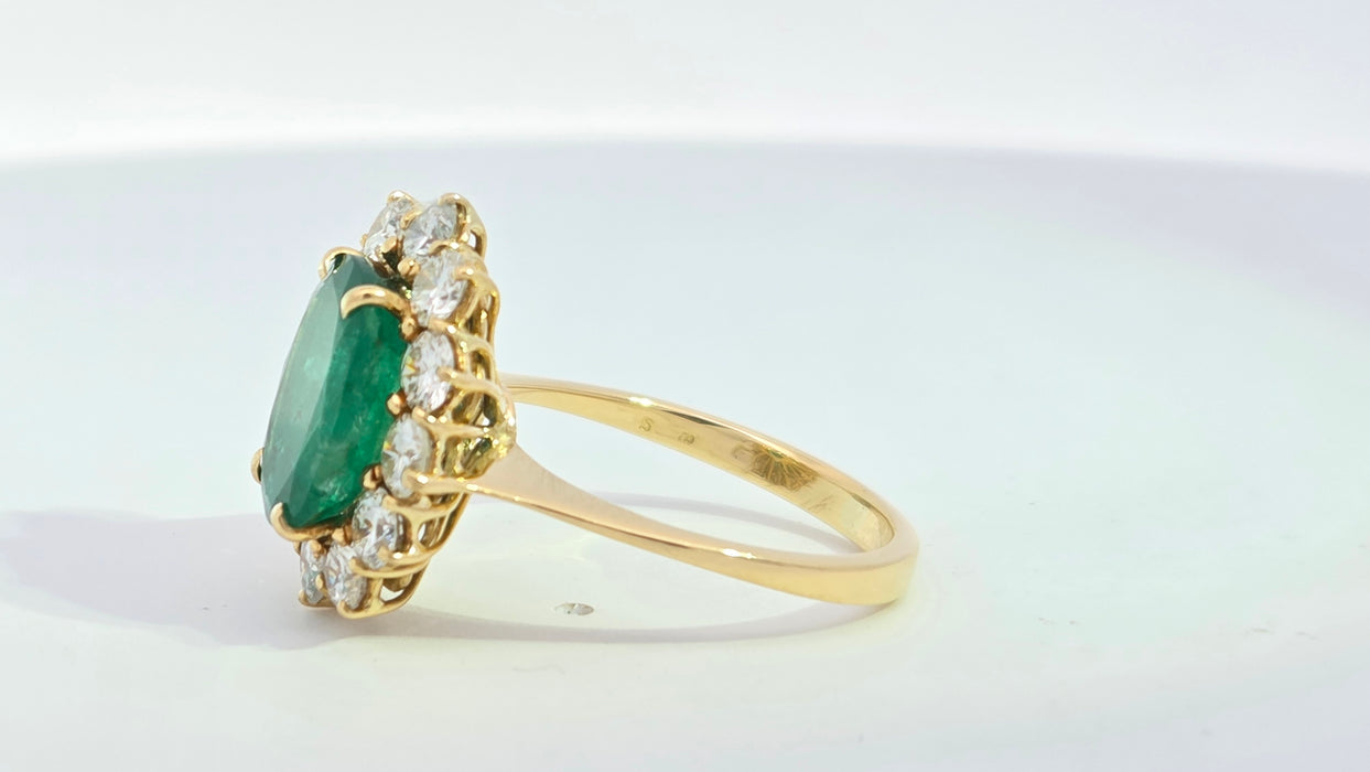 Vintage: 18ct Yellow Gold Emerald 2.45ct & Diamond 1.50ct Oval Cluster Dress Ring — From 1980