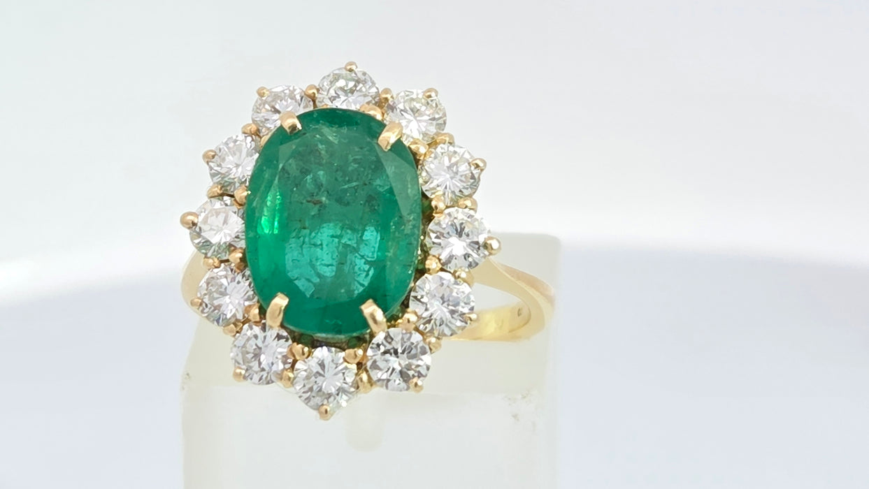 Vintage: 18ct Yellow Gold Emerald 2.45ct & Diamond 1.50ct Oval Cluster Dress Ring — From 1980