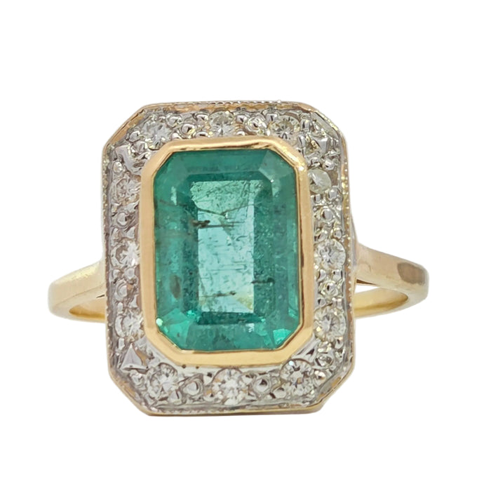 Vintage: 18ct Yellow Gold Emerald 3.52ct & Diamond 0.30ct Art Deco-Inspired Cluster Dress Ring
