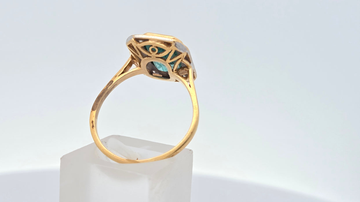 Vintage: 18ct Yellow Gold Emerald 3.52ct & Diamond 0.30ct Art Deco-Inspired Cluster Dress Ring