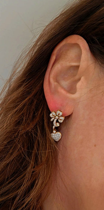 2677: Vintage 18ct Gold Diamonds Encrusted Heart Shaped Drop/Dangle Earrings