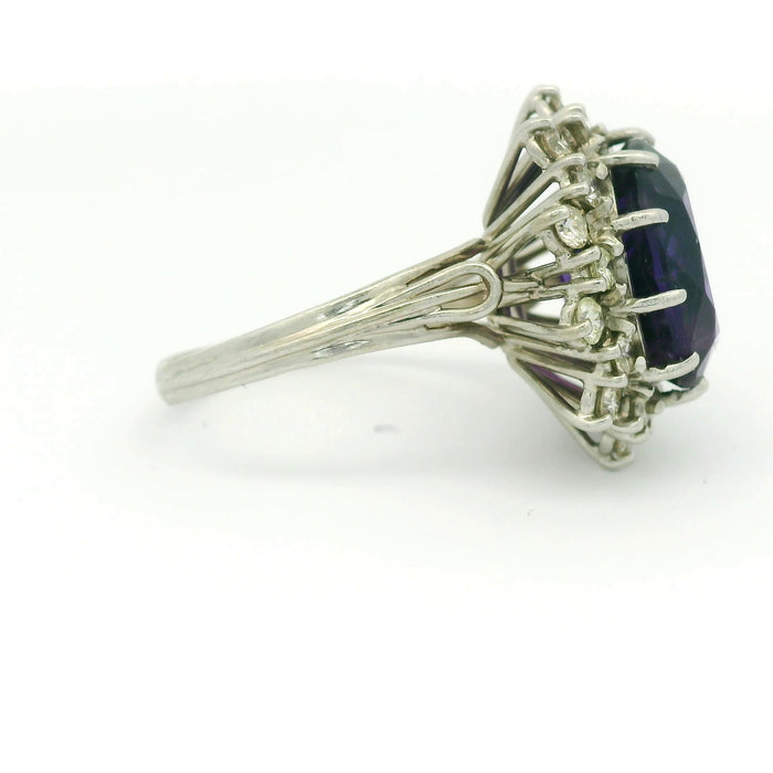Vintage: 18ct White Gold Amethyst & Diamond Cluster Ring — 7.00ct Amethyst / 1.20ct Diamonds