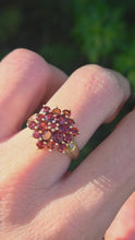Cargar y reproducir el video en el visor de la galería, 2224 Vintage: 9ct Gold Large 21 Almandine Garnets  Floral Cluster Ring
