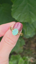 Load and play video in Gallery viewer, 6171: Vintage &amp; Rare; 18ct Gold Green Paraiba Tourmaline Solitaire- simple beauty
