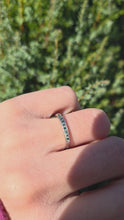 Cargar y reproducir el video en el visor de la galería, 1838 Vintage: 9ct White Gold 11 Blue Natural Diamonds Stacker/Half-Eternity Ring
