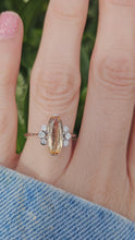 Cargar y reproducir el video en el visor de la galería, 1237: Vintage: 18ct White Gold Marquise- Cut Citrine Diamonds Ring- From 1980
