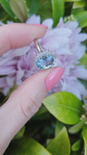 Load and play video in Gallery viewer, 7156:Vintage: 9ct White Gold Blue Aquamarine 20 Diamonds Halo Ring-gorgeous, sparkling combination
