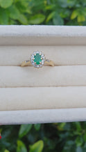 Load and play video in Gallery viewer, 7007:Vintage: 18ct Gold Oval Emerald 14 Brilliant Cut Diamonds Cluster Ring- lovely quality, hallmarked in London
