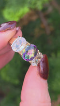 Load and play video in Gallery viewer, 6338 Vintage: Statement: 9ct Gold Caribbean Topaz Glacier Topaz Trilogy Ring
