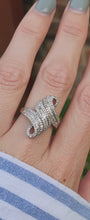 Load and play video in Gallery viewer, 1652: Vintage: 9ct Gold Baguette &amp; Round Cut Diamonds (1ct) Statement Cocktail Ring
