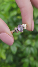 Load and play video in Gallery viewer, 8240: Vintage: 9ct Gold Lilac Amethyst Diamonds Love Heart Ring
