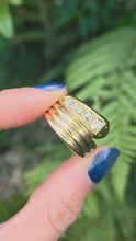 Cargar y reproducir el video en el visor de la galería, 1868: Vintage: Statement 18ct Gold Natural Diamonds (0.63ct) Snake Ring- Large finger size
