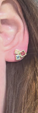Load and play video in Gallery viewer, 2593: Vintage:  8ct Gold Gemstone Trilogy Stud Earrings
