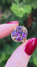 Load and play video in Gallery viewer, 2960- Vintage 9ct Gold Purple Amethysts Cluster Ring-
