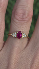 Load and play video in Gallery viewer, Vintage: 18ct Gold Ruby Diamonds Trefoil Set Ring- Lovely piece
