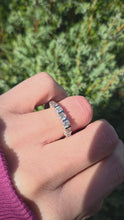 Cargar y reproducir el video en el visor de la galería, 2183 Vintage: 18ct Platinum 7 Champagne Diamonds (0.81ct) Half-Eternity/Stacker Ring
