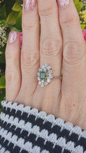 Load and play video in Gallery viewer, 7409-Vintage: 18ct White Gold Emerald Diamonds Statement Cluster Ring- superb
