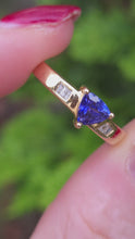 Load and play video in Gallery viewer, 1399: Vintage: 18ct Gold Trillion-Cut Blue Tanzanite Diamonds Dress/Stacker Ring
