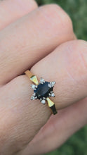 Load and play video in Gallery viewer, Vintage:18ct Gold Australian Blue Sapphire 6 Diamonds Cluster Ring
