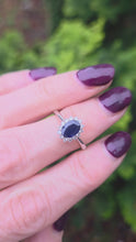 Load and play video in Gallery viewer, 2688: Vintage 18ct White Gold Cornflower Blue Sapphire Diamonds Daisy Cluster Ring
