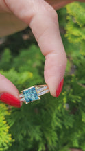 Load and play video in Gallery viewer, 1604: Vintage: 9ct Gold Blue &amp; White Diamonds Ring
