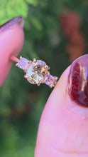 Load and play video in Gallery viewer, 1246: Vintage 9ct Gold Citrine &amp; Amethyst 3-Stone Straight Ring
