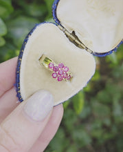 Load and play video in Gallery viewer, 6276 Vintage: 9ct Gold 9 Rich Red Rubies Geometric Set Ring (Copy)

