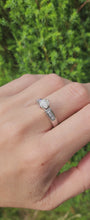 Cargar y reproducir el video en el visor de la galería, 1703: Vintage: 14ct White Gold Diamonds (1.4ct) Ring- Divine, Dazzling, Natural (0.8ct Centre stone)
