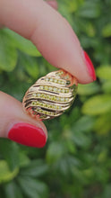 Load and play video in Gallery viewer, 0991: Vintage: Statement 9ct Gold 42 Yellow Diamonds Dress Ring- sparkling, natural diamonds,
